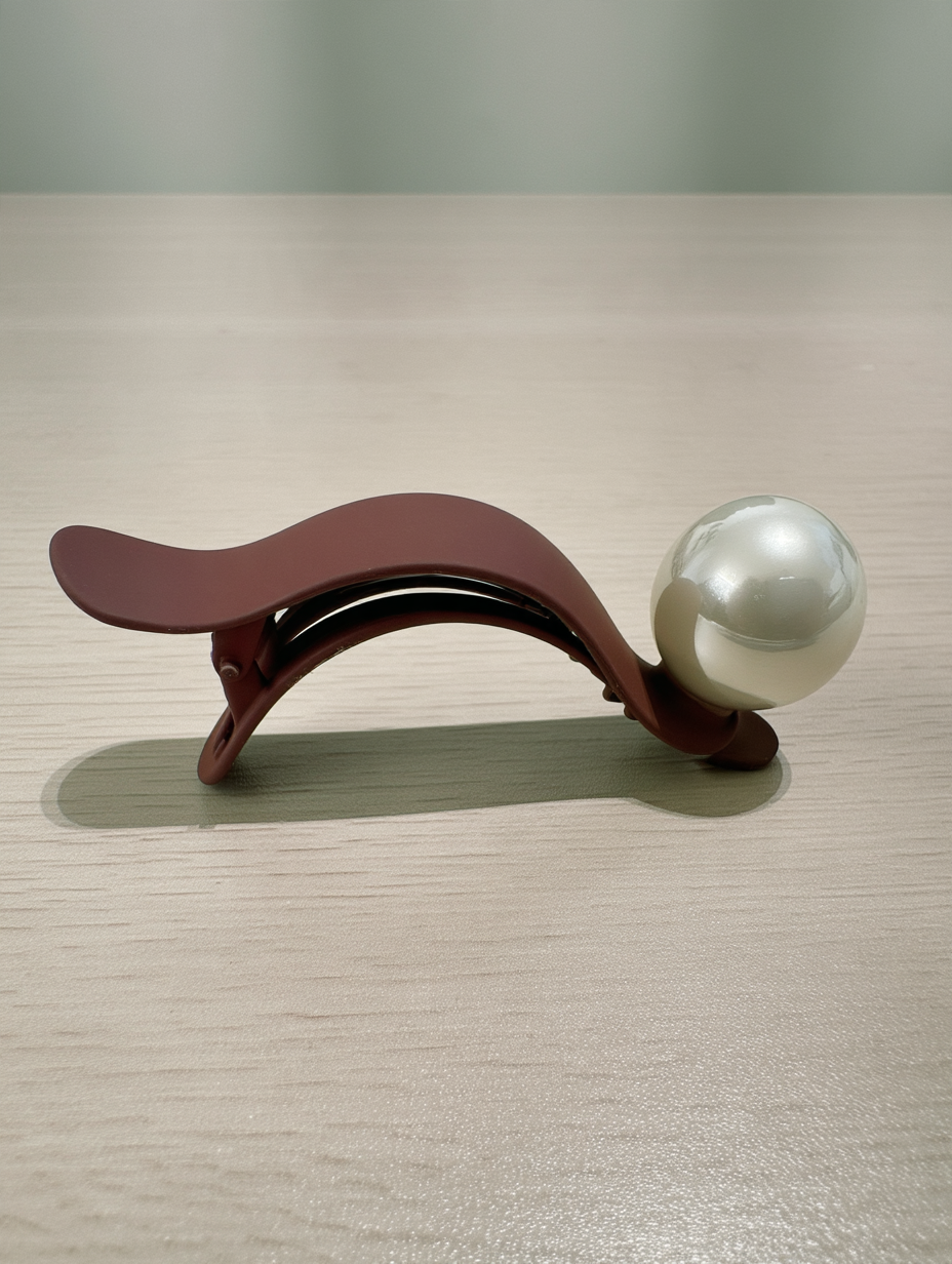 Burgundy / Taupe Wave Claw Clip with Pearl