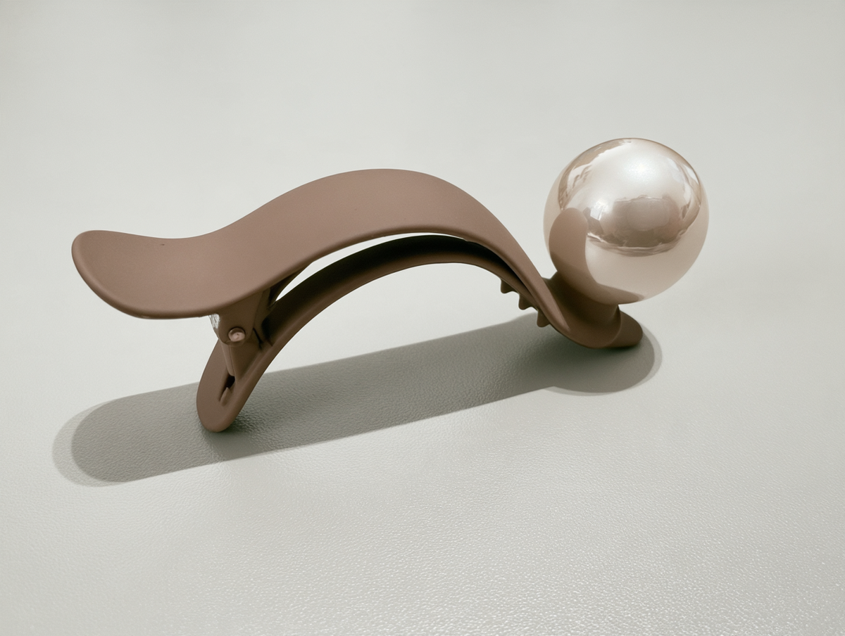 Burgundy / Taupe Wave Claw Clip with Pearl